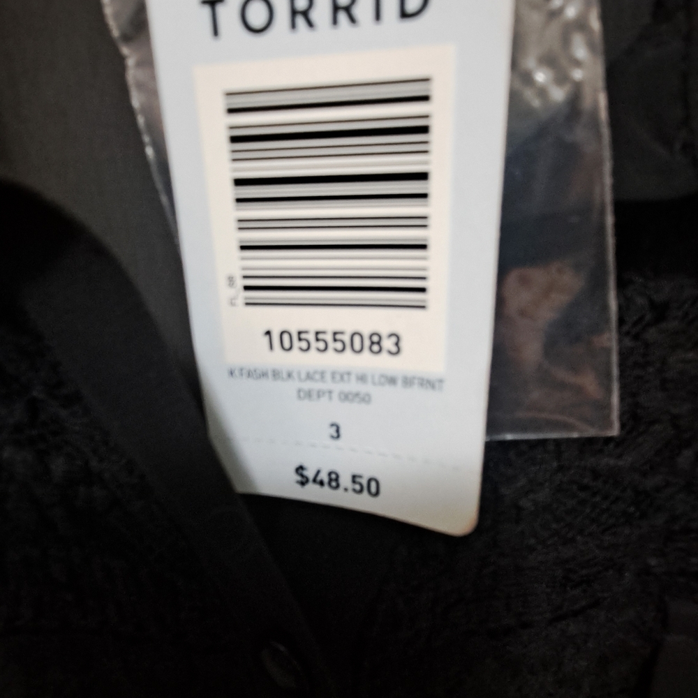 Torrid Black Lace High/Low Tunic - Picture 8 of 8